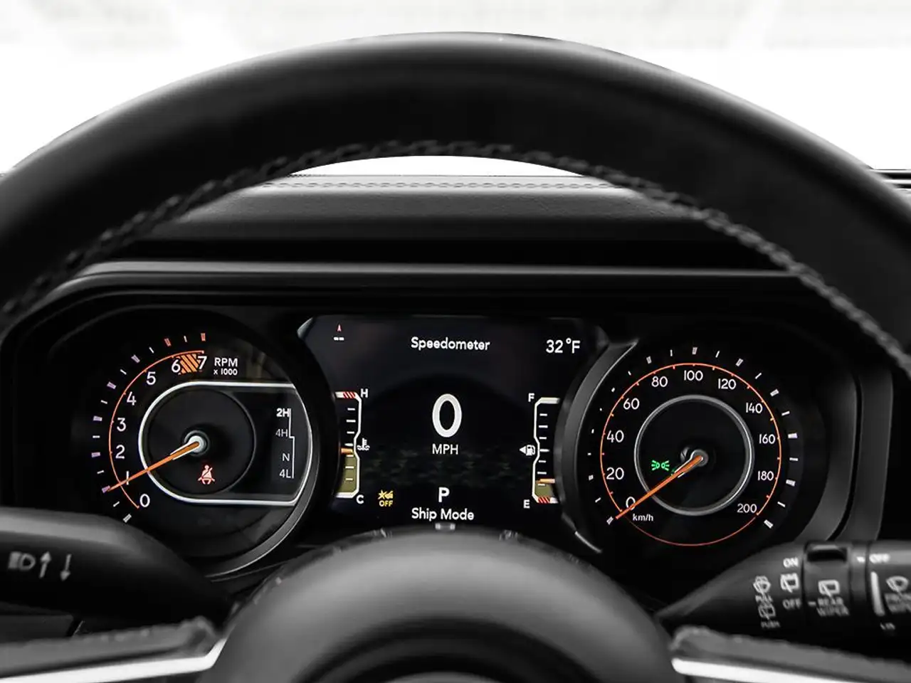 Jeep Wrangler - Image 12