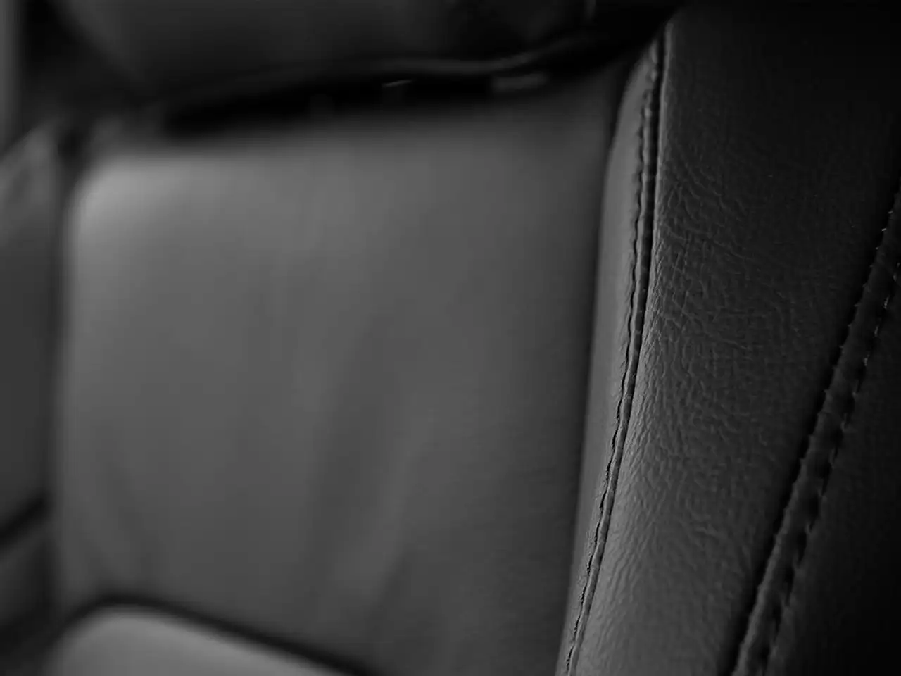 Jeep Wrangler - Image 17