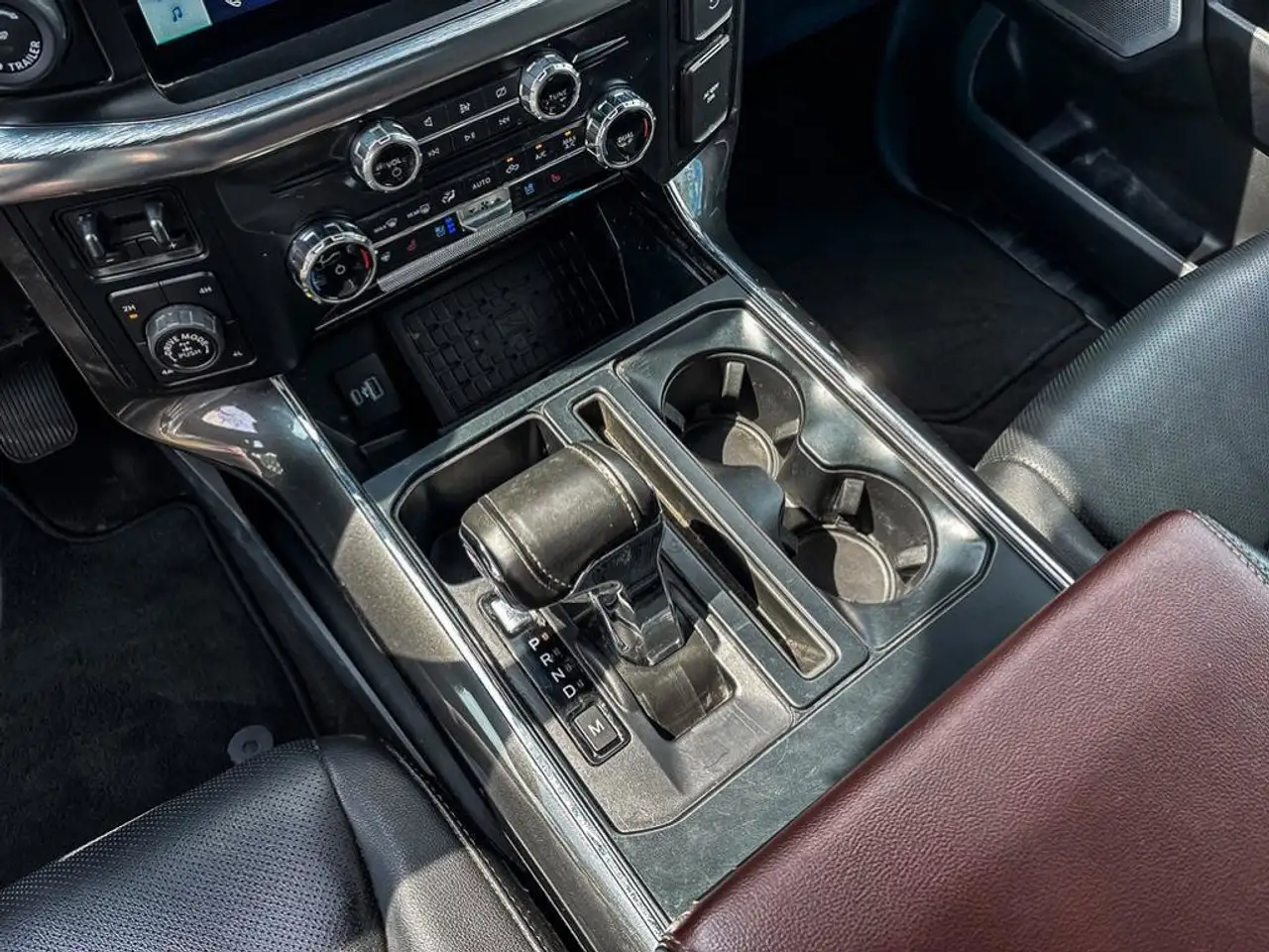 Ford F-150 - Image 19