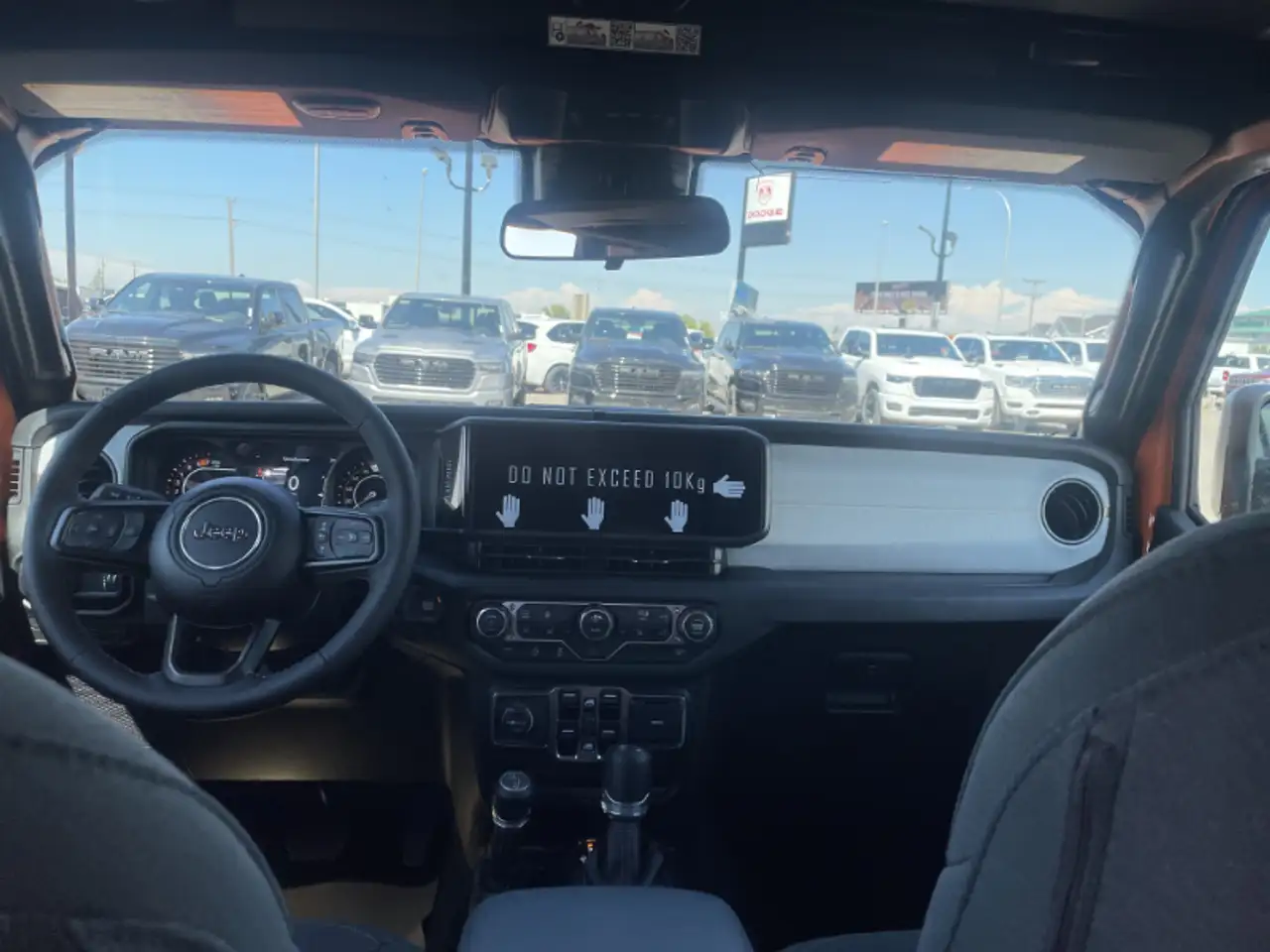 Jeep Wrangler - Image 21