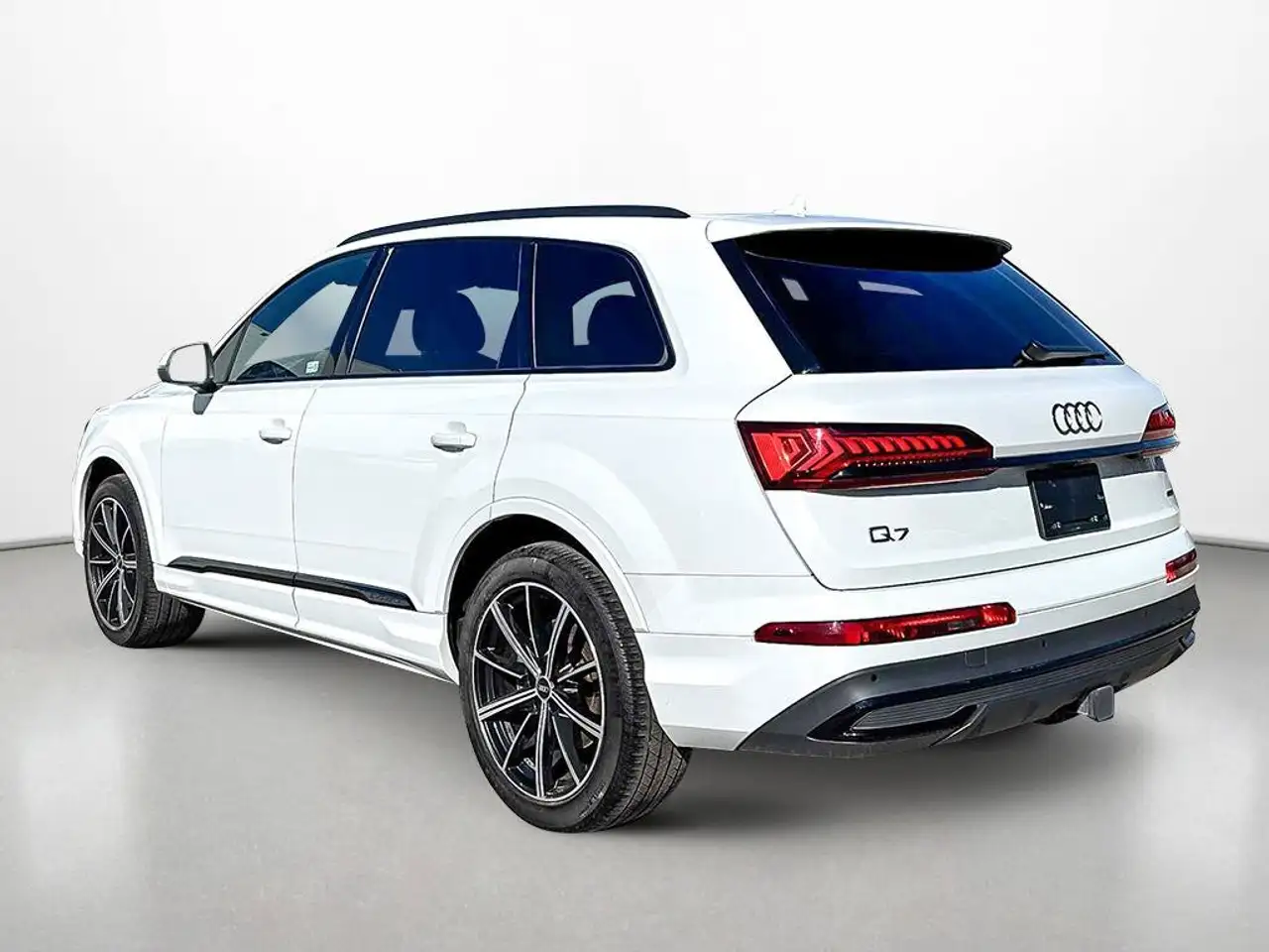Audi Q7 - Image 4