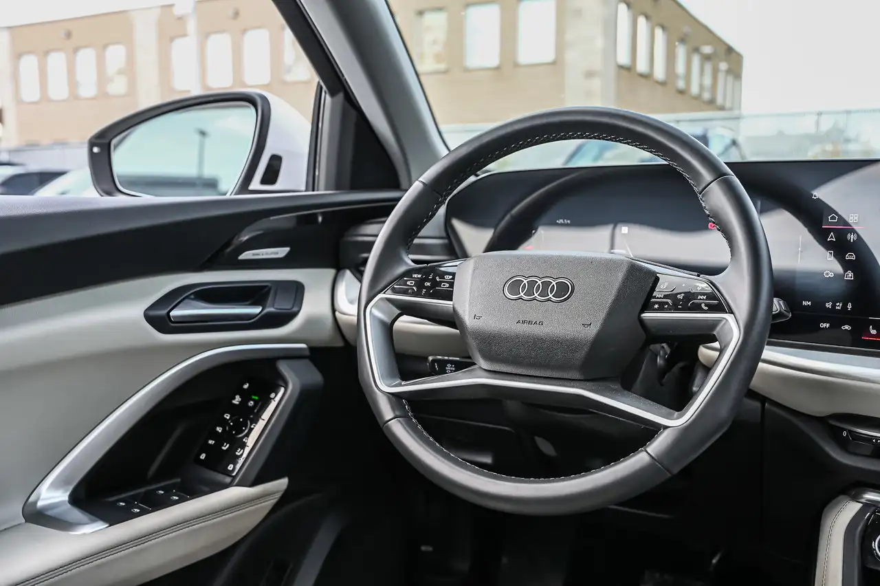 Audi Q5 - Image 32