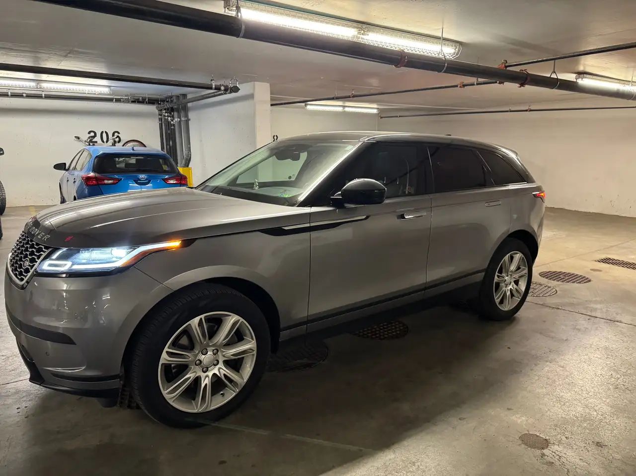 Land Rover Range Rover Velar - Image 3