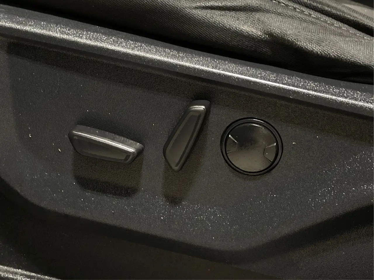 Ford F-150 - Image 20