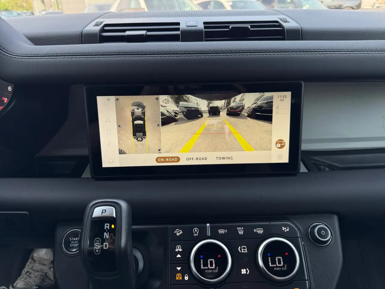 Land Rover Defender - Image 17
