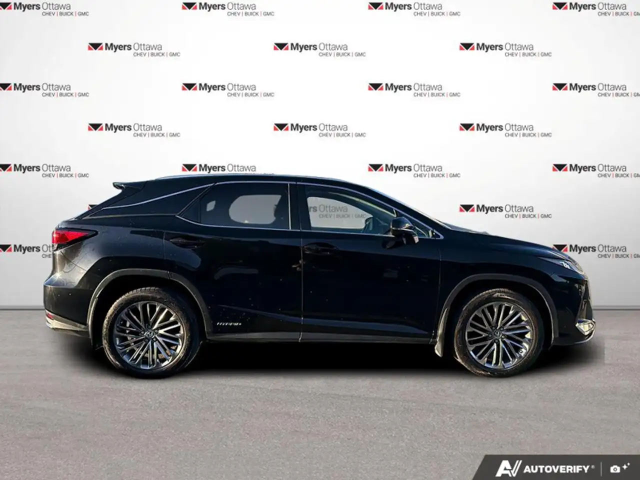 Lexus RX - Image 6