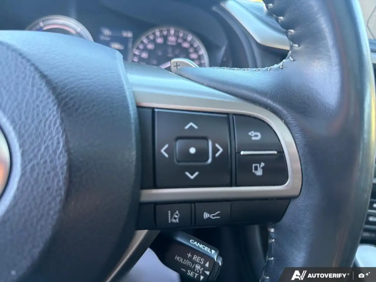 Lexus RX - Image 18