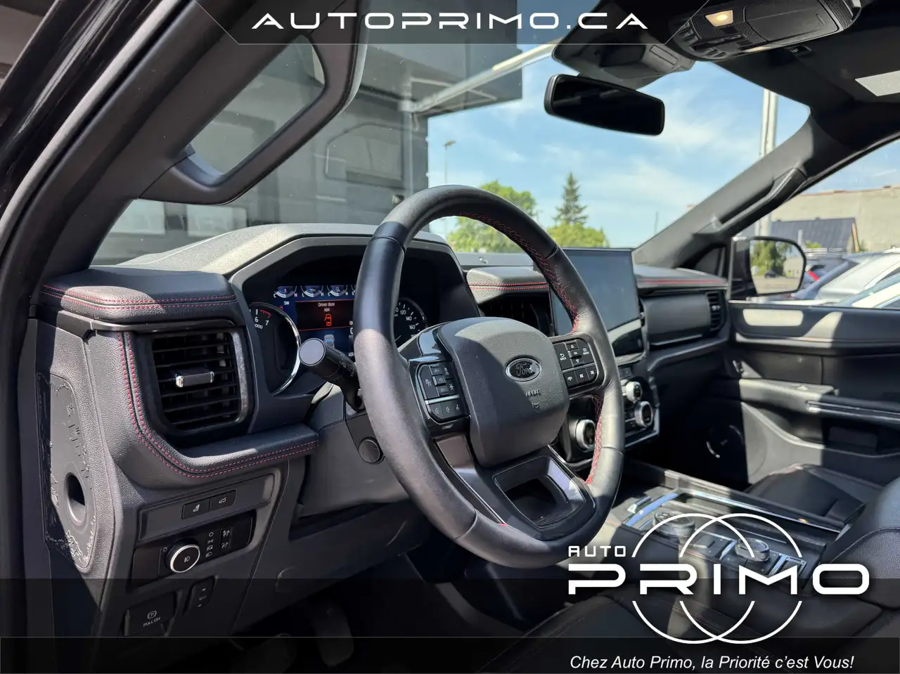 Ford Expedition - Image 12