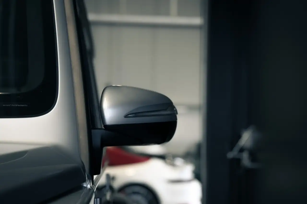 Mercedes-Benz G-Class - Image 17