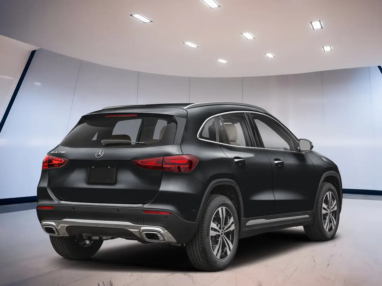 Mercedes-Benz GLA - Image 2