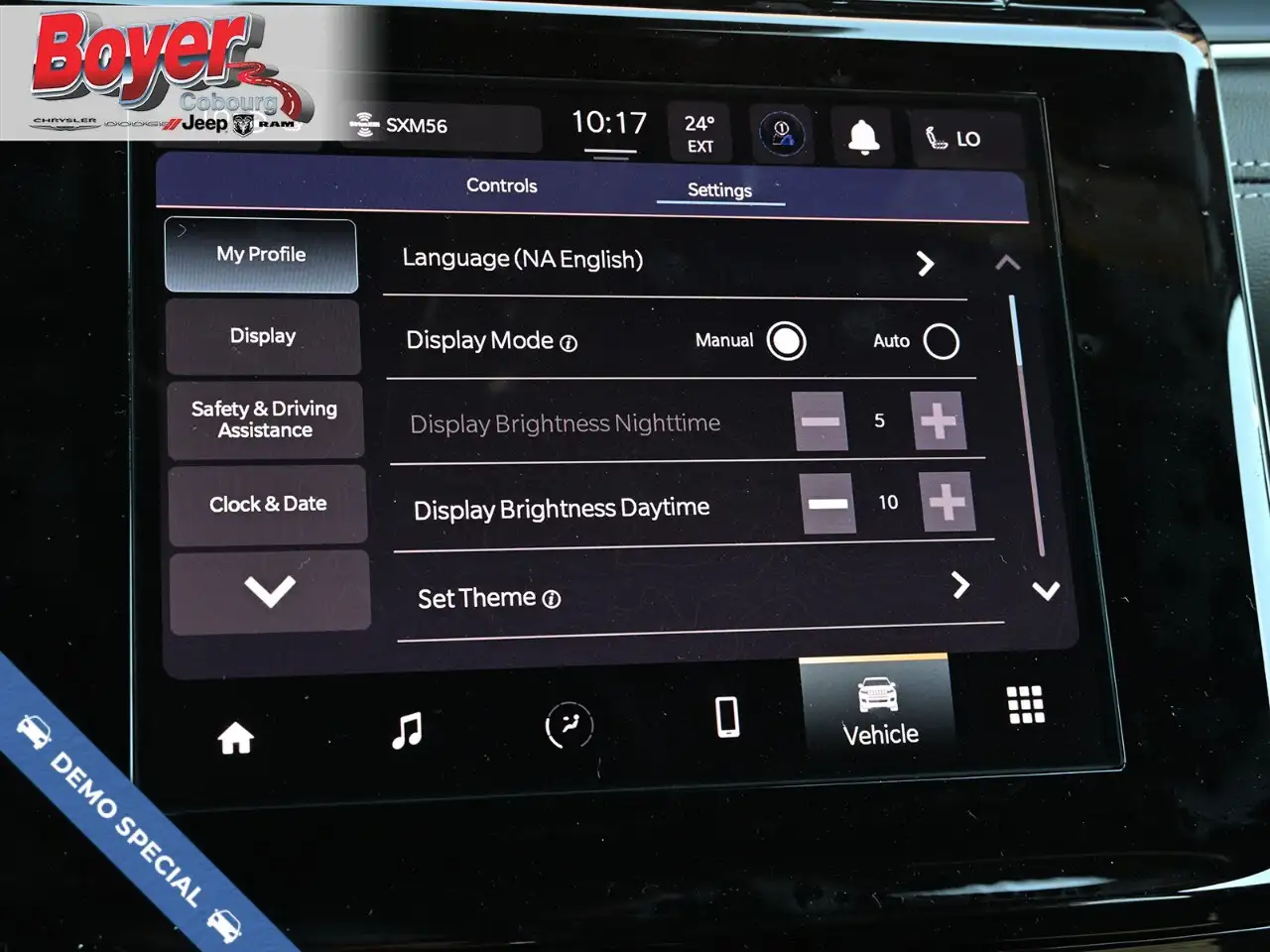 Jeep Grand Cherokee - Image 28