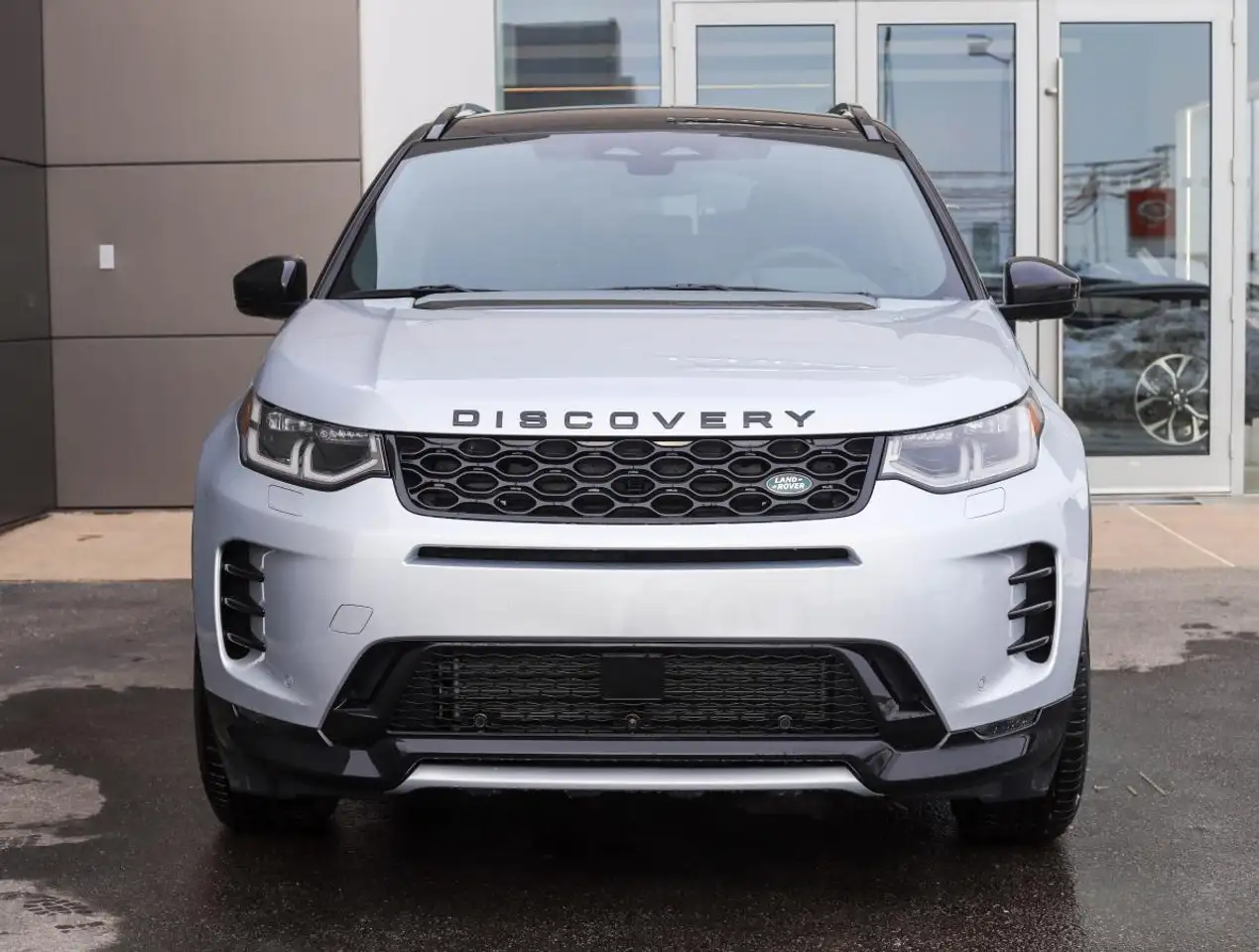 Land Rover Discovery Sport - Image 9
