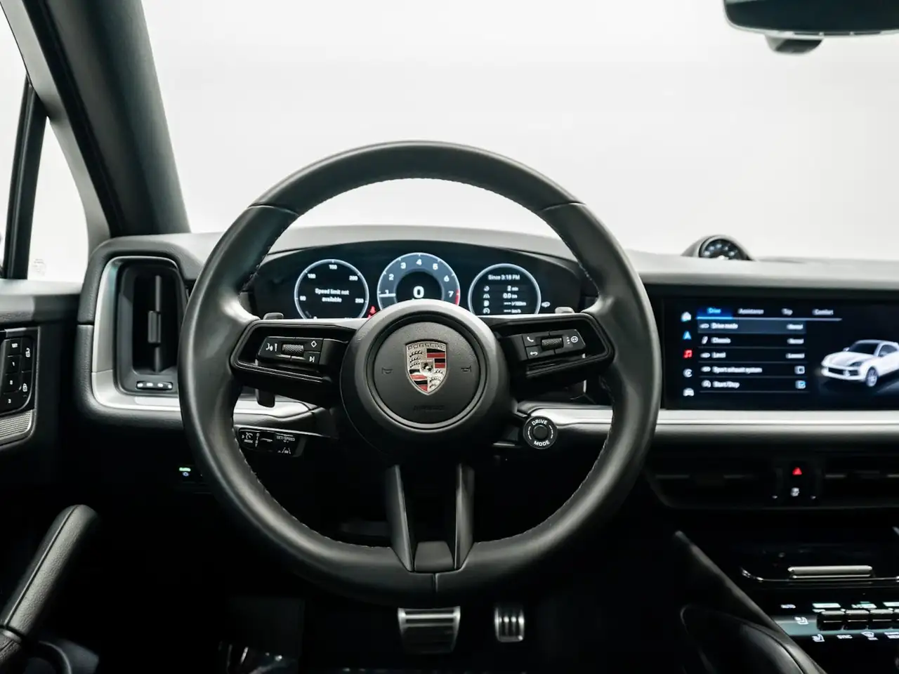 Porsche Cayenne - Image 15