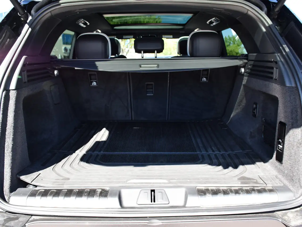 Land Rover Range Rover Sport - Image 37