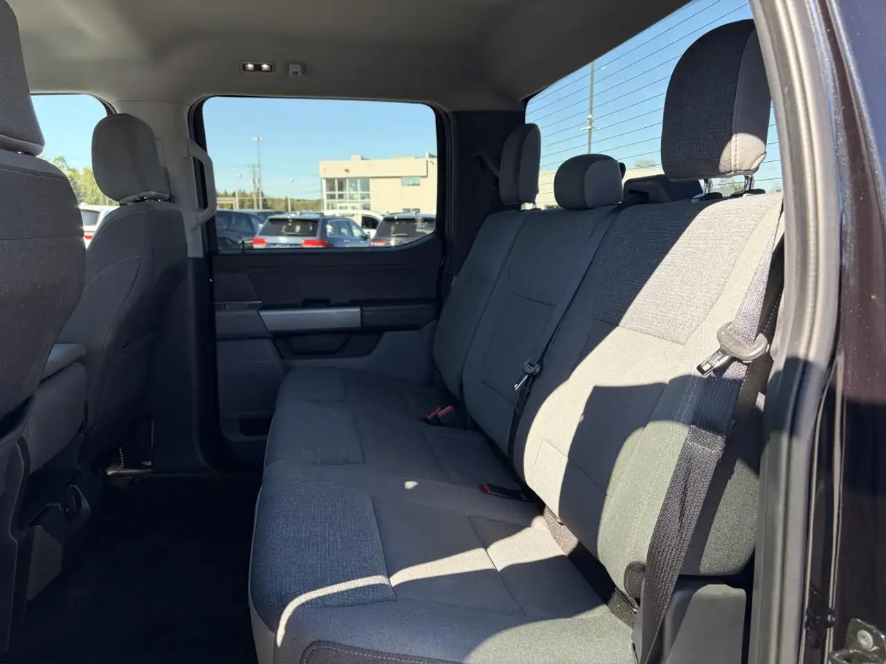 Ford F-150 - Image 30