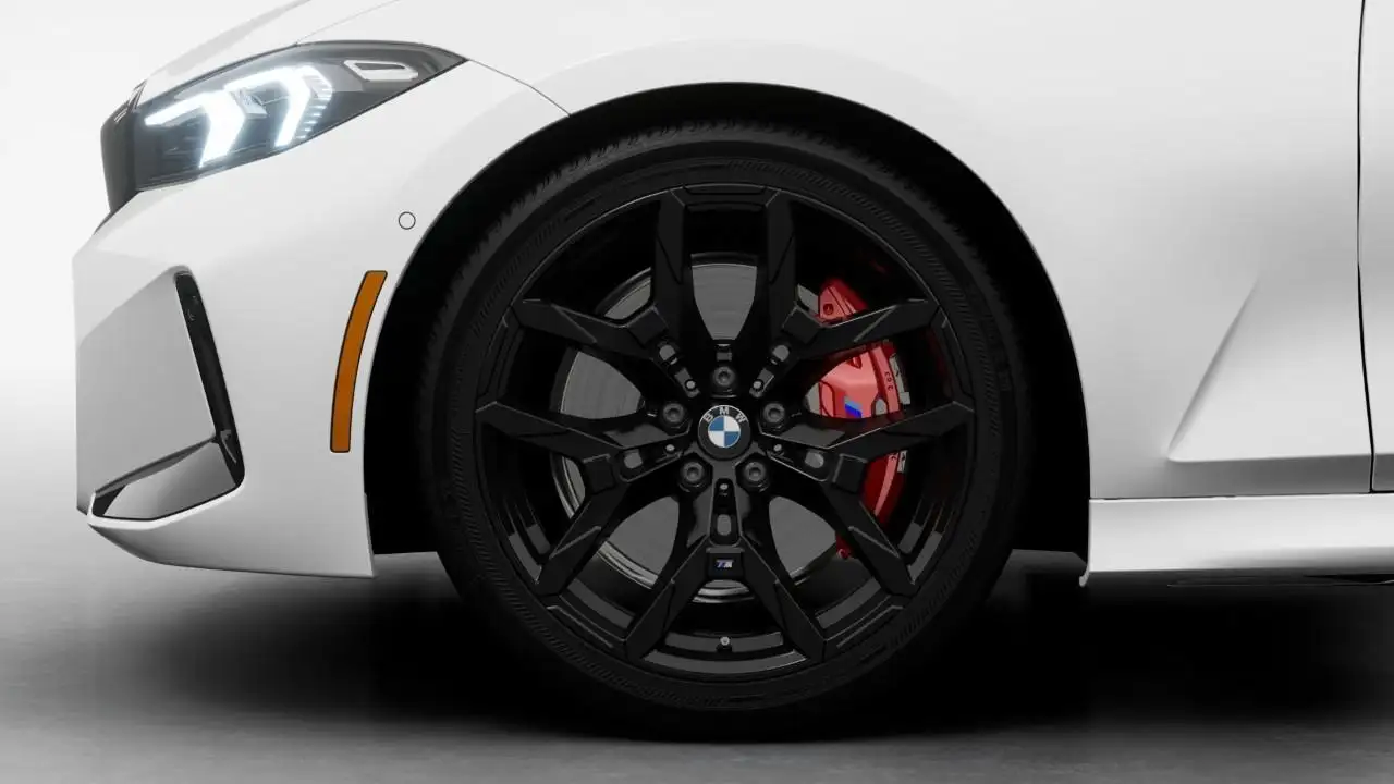 BMW 3 Series - Image 7