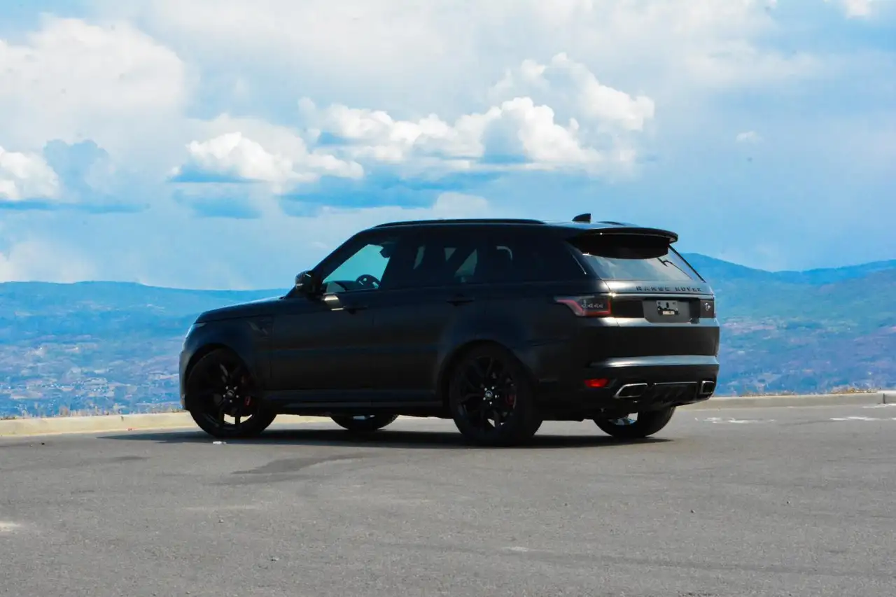 Land Rover Range Rover Sport - Image 4