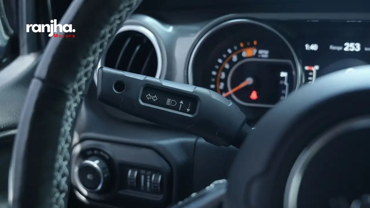 Jeep Wrangler - Image 23
