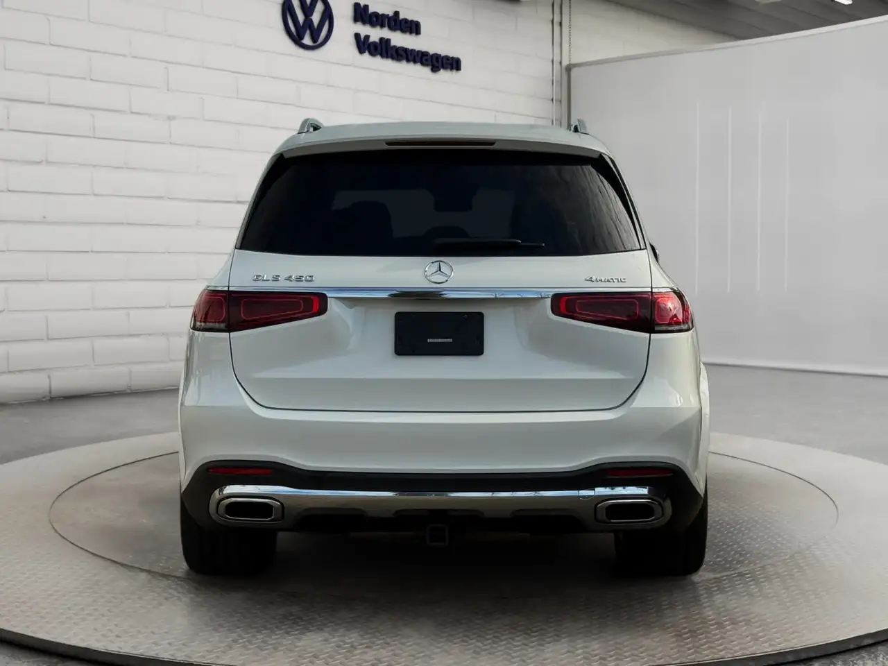 Mercedes-Benz GLS - Image 4