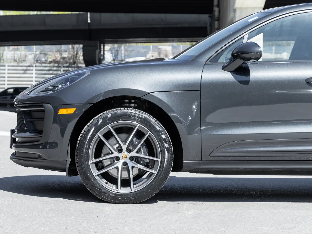 Porsche Macan - Image 8