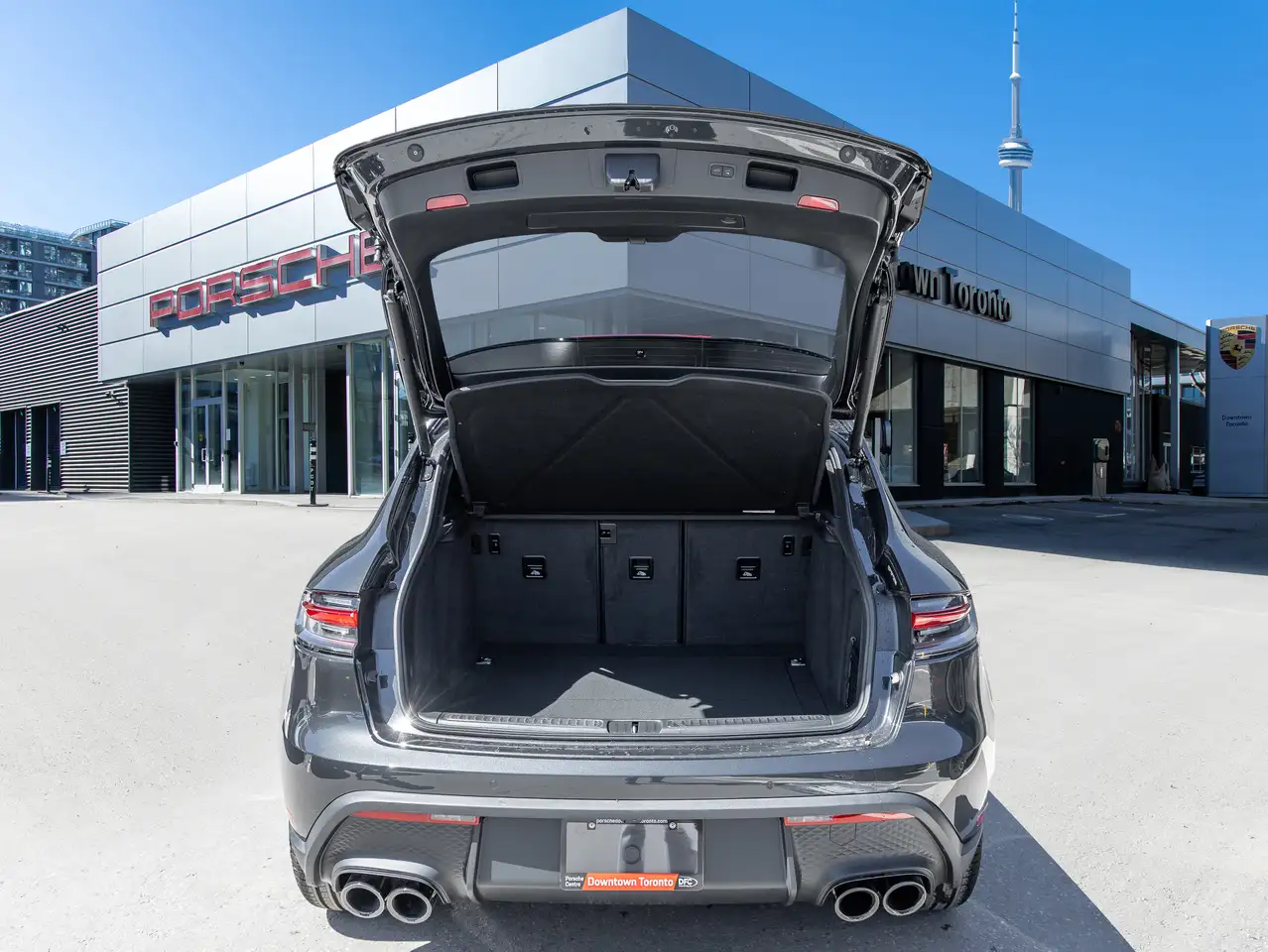 Porsche Macan - Image 10