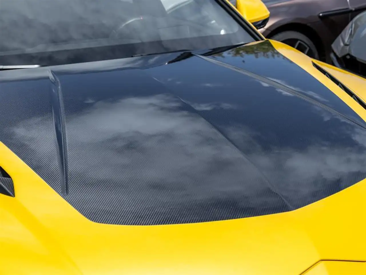 Lamborghini Urus - Image 50