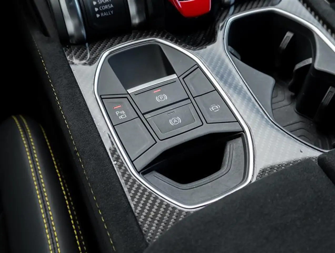 Lamborghini Urus - Image 25