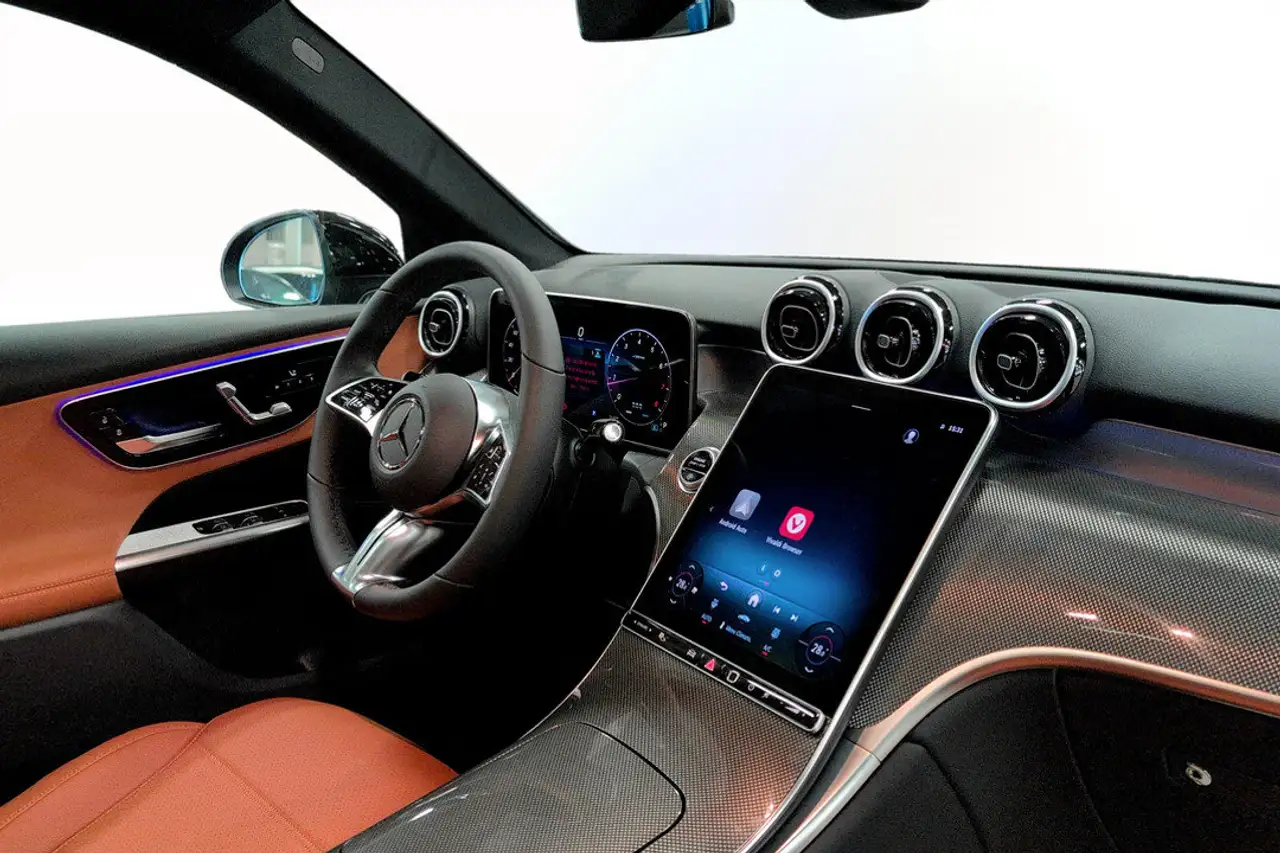 Mercedes-Benz GLC - Image 8