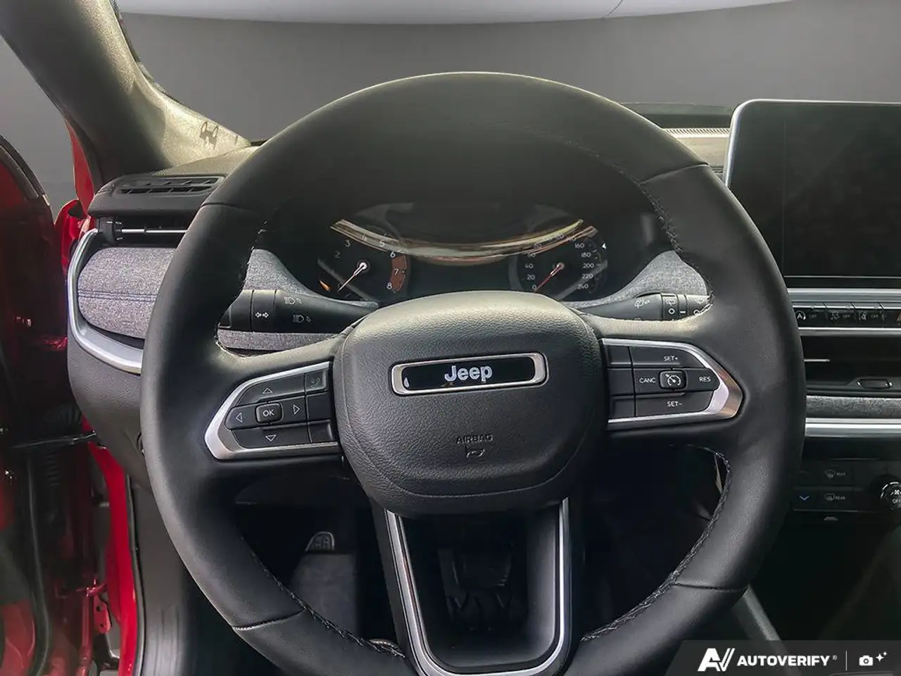 Jeep Compass - Image 14