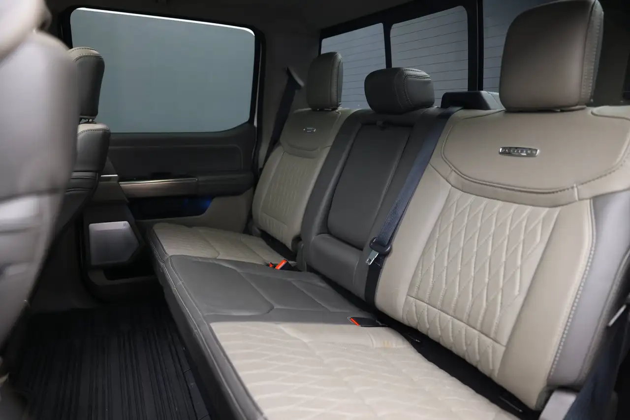 Ford F-150 - Image 22