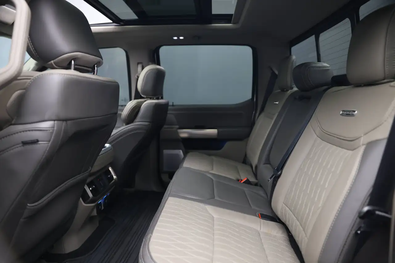 Ford F-150 - Image 23