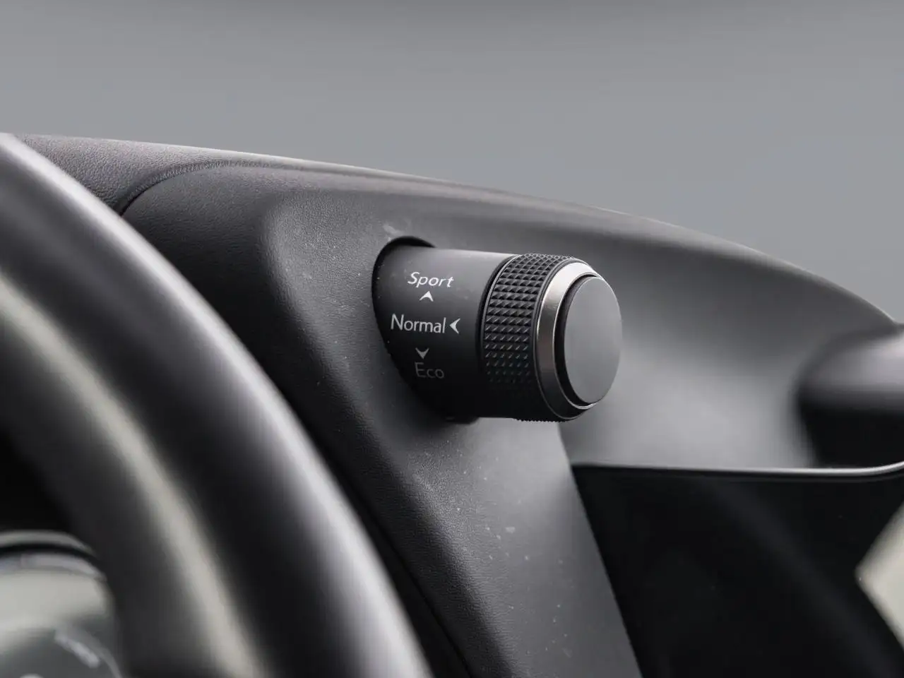 Lexus UX 250h - Image 16