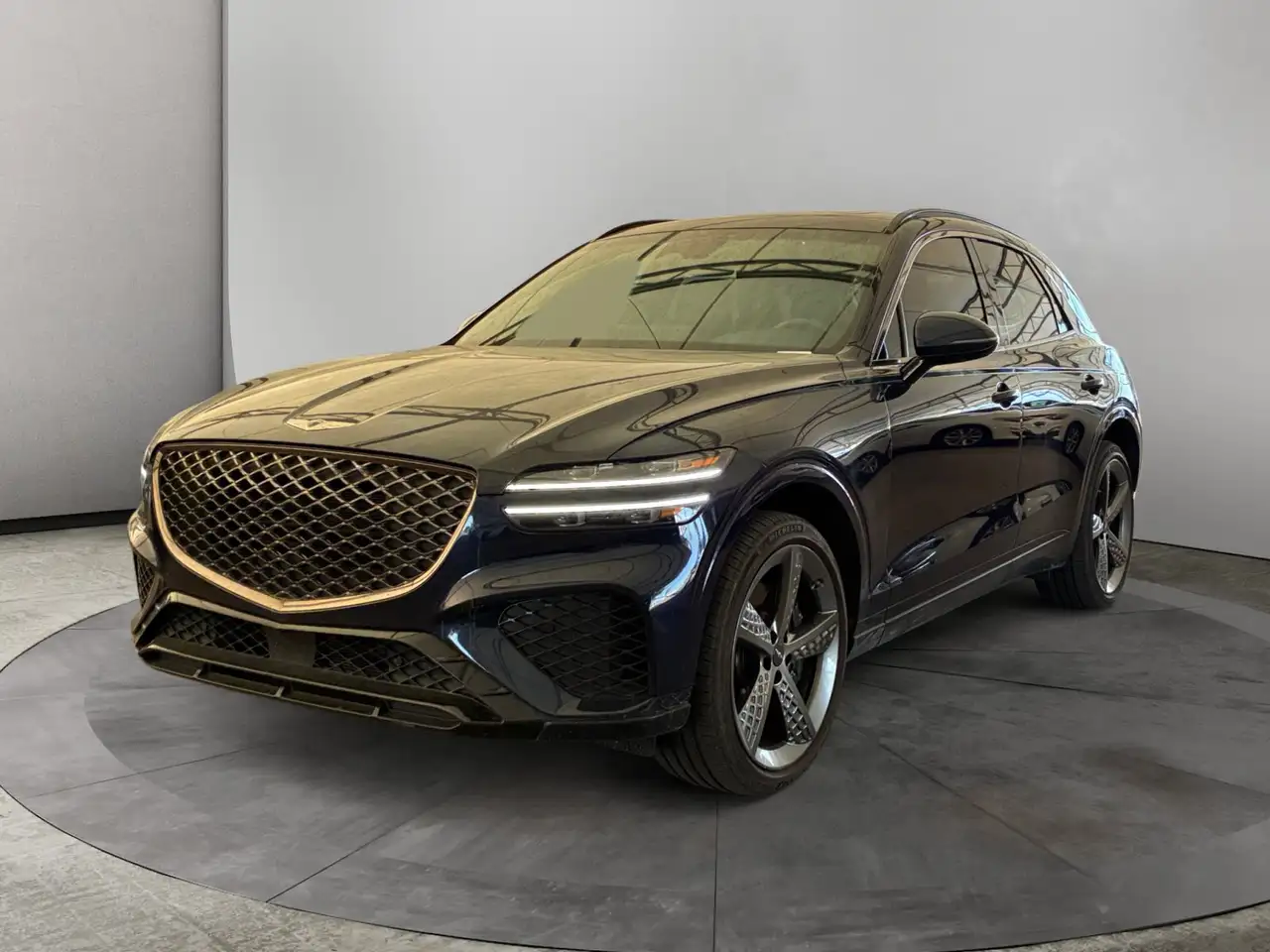 Genesis GV70 - Image 1