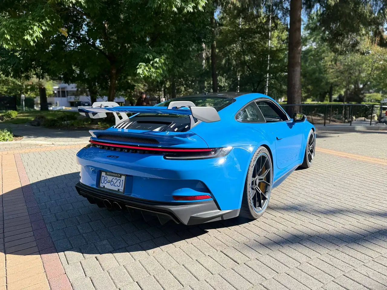 Porsche 911 - Image 9