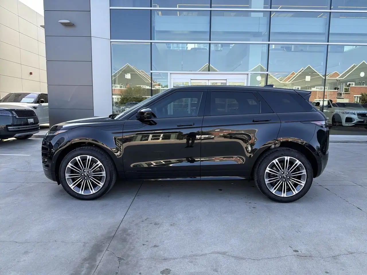 Land Rover Range Rover Evoque - Image 8