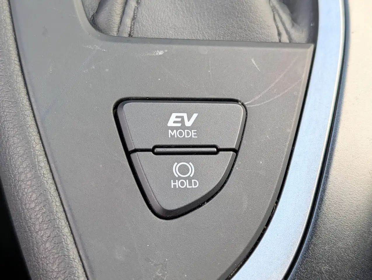 Lexus UX - Image 19