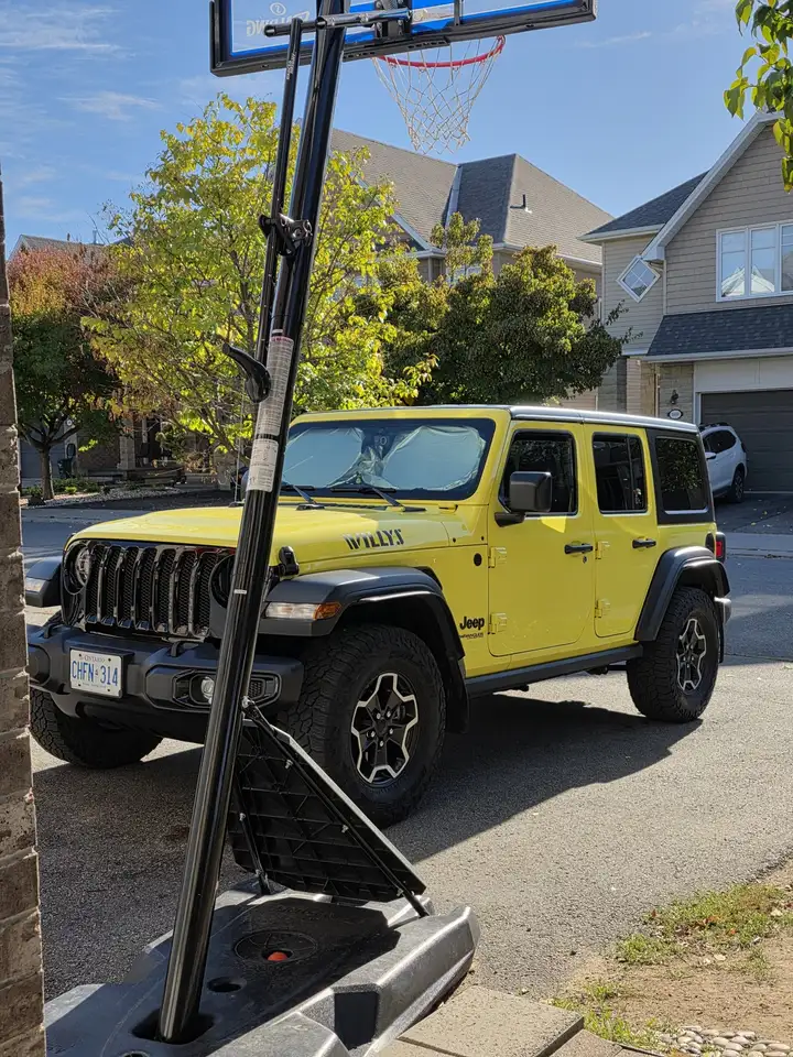 Jeep Wrangler - Image 1