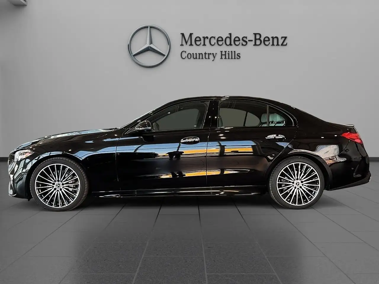 Mercedes-Benz C-Class - Image 2