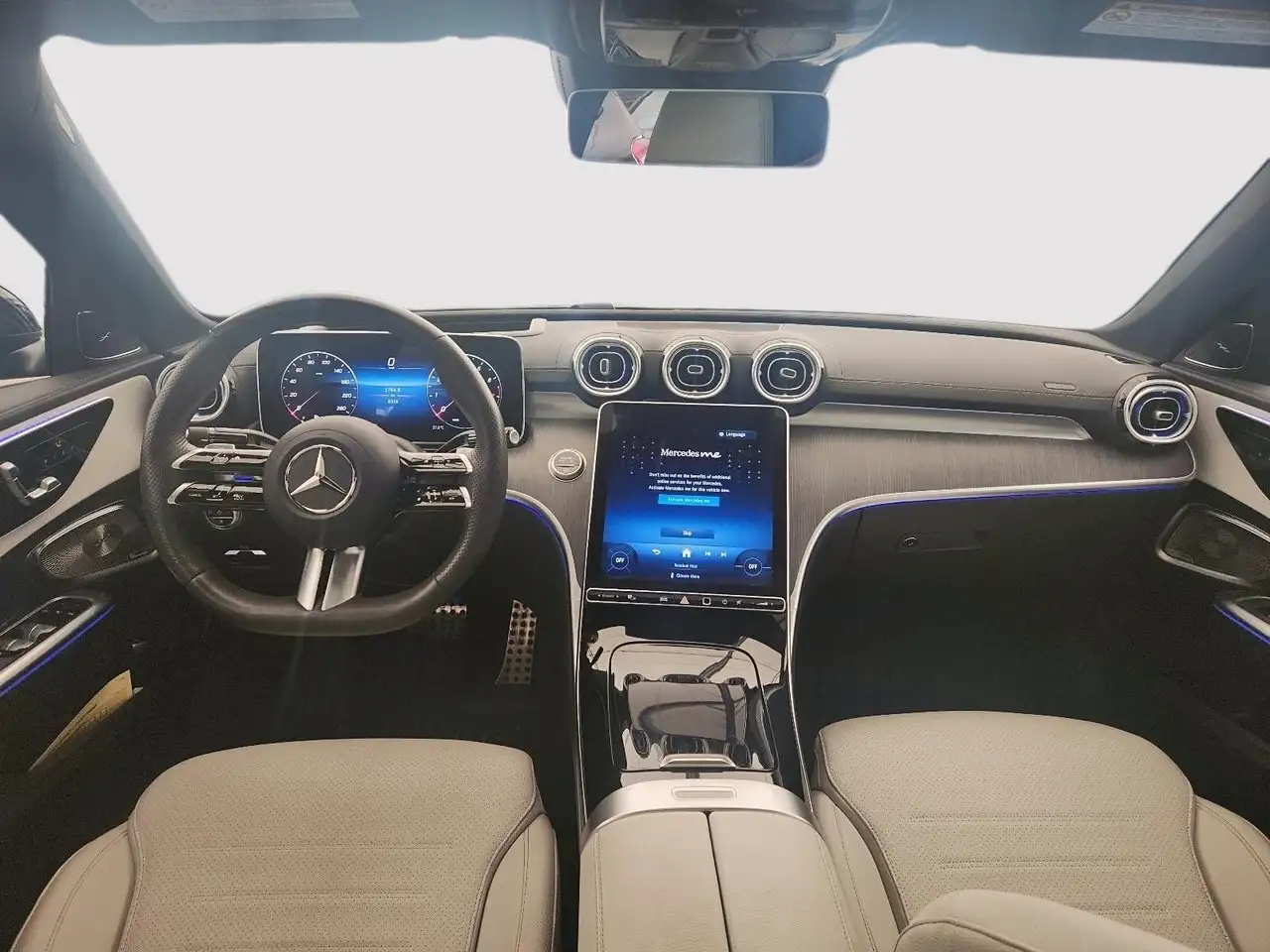Mercedes-Benz C-Class - Image 16