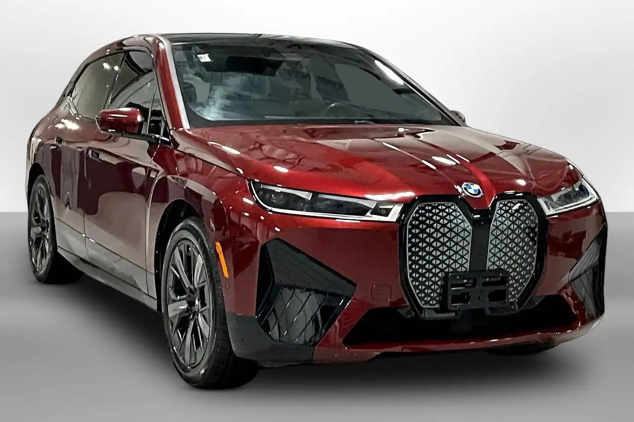 BMW iX - Image 3