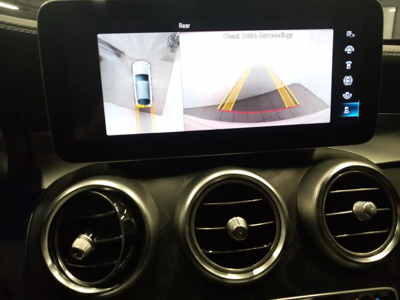 Mercedes-Benz GLC - Image 8