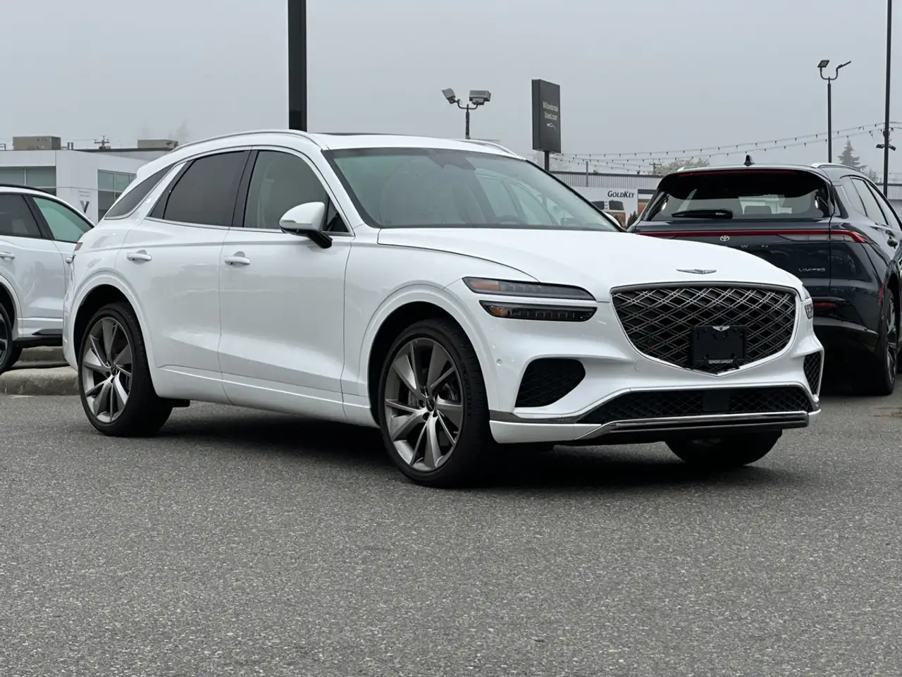 Genesis GV70 - Image 4