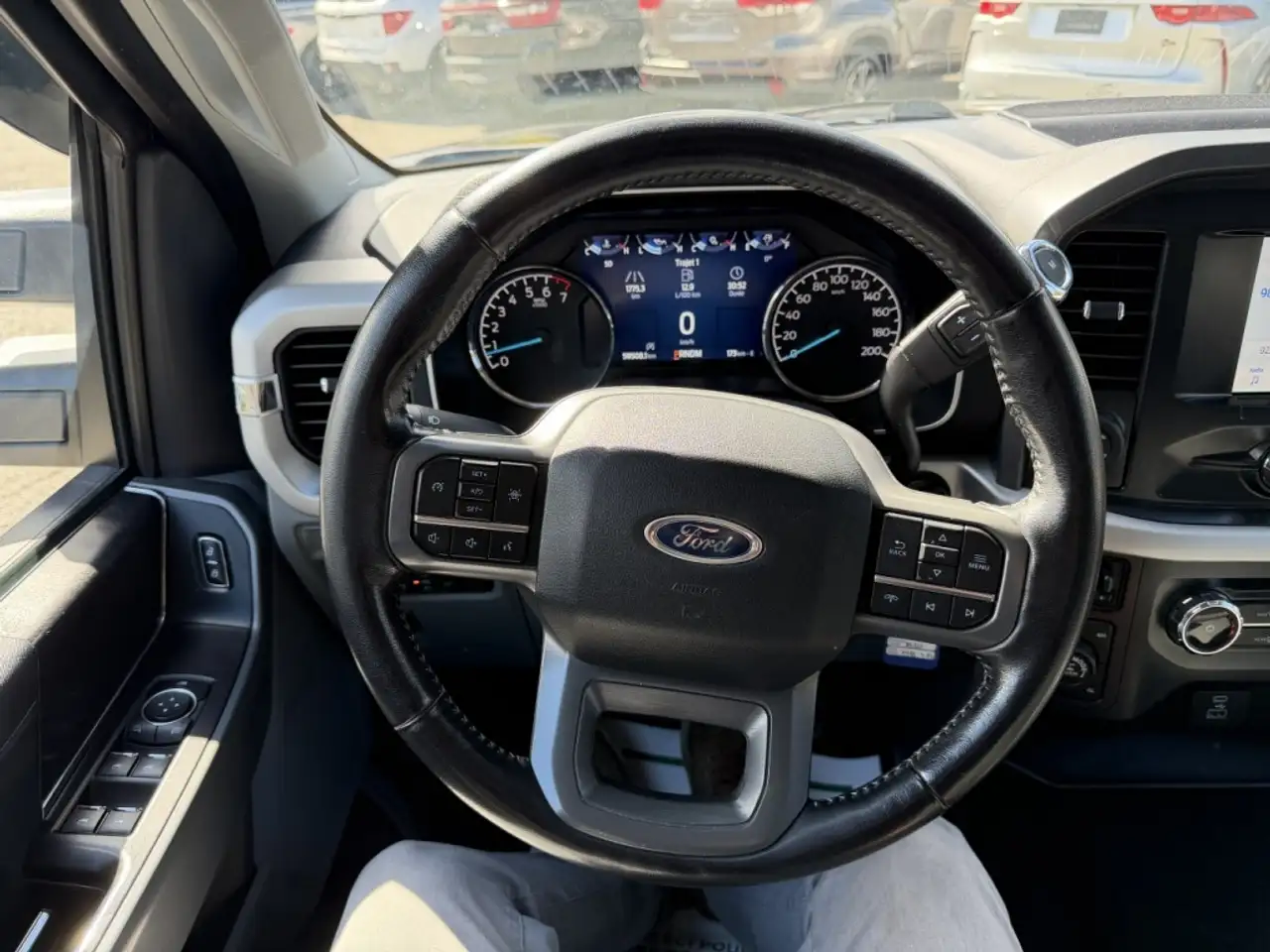 Ford F-150 - Image 20