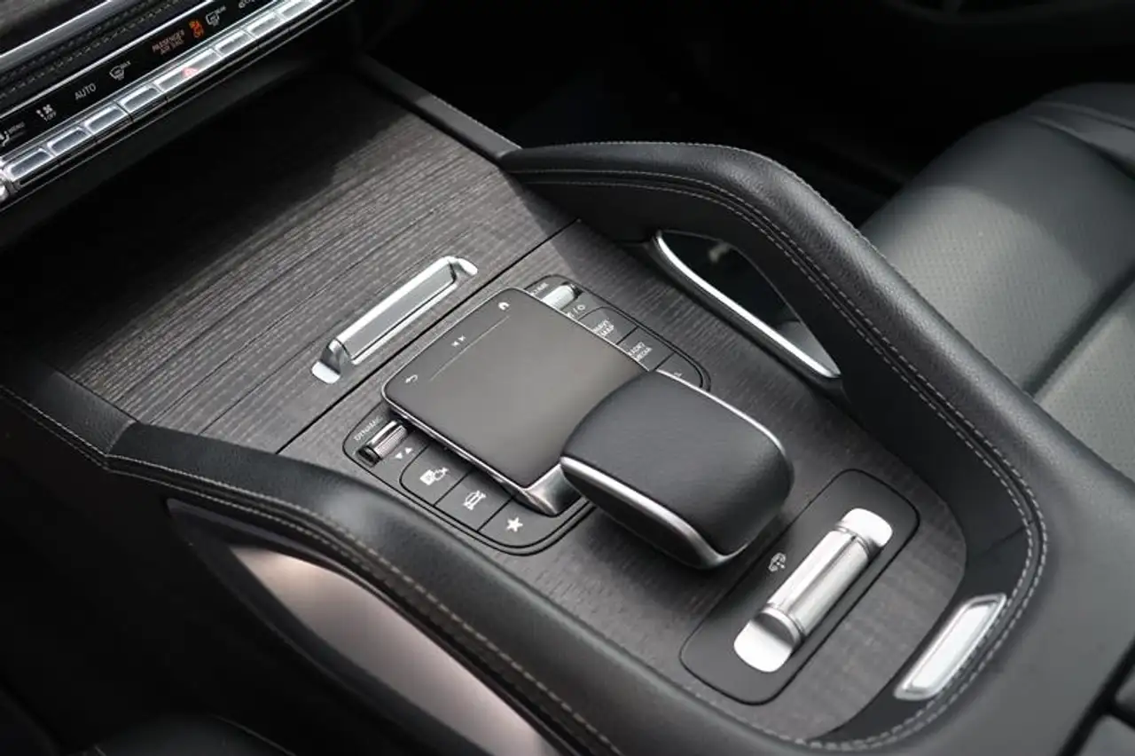 Mercedes-Benz GLS - Image 9