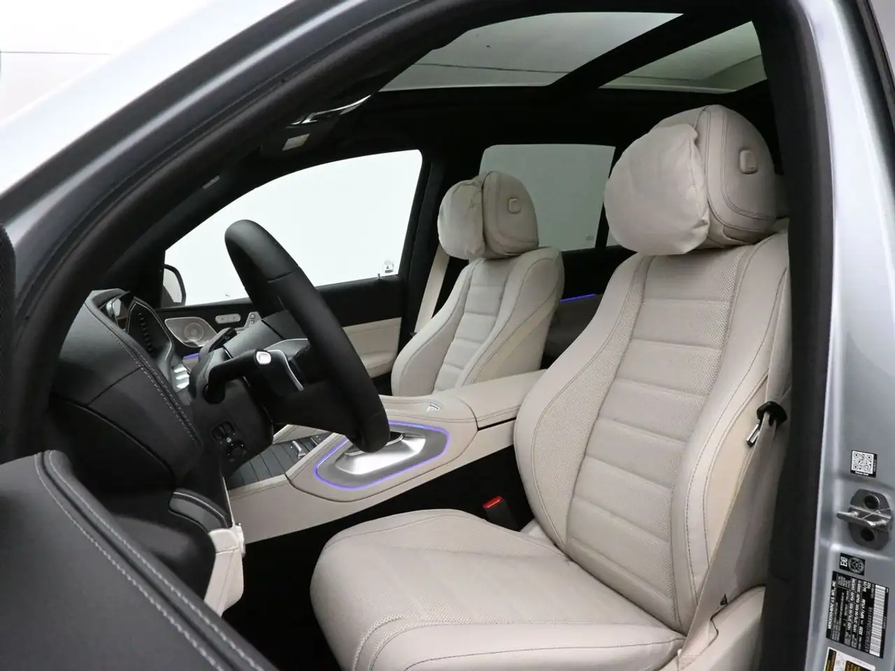 Mercedes-Benz GLE - Image 20