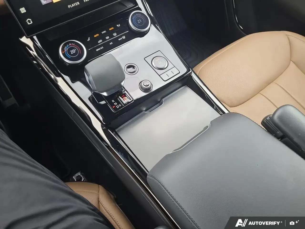 Land Rover Range Rover Sport - Image 17