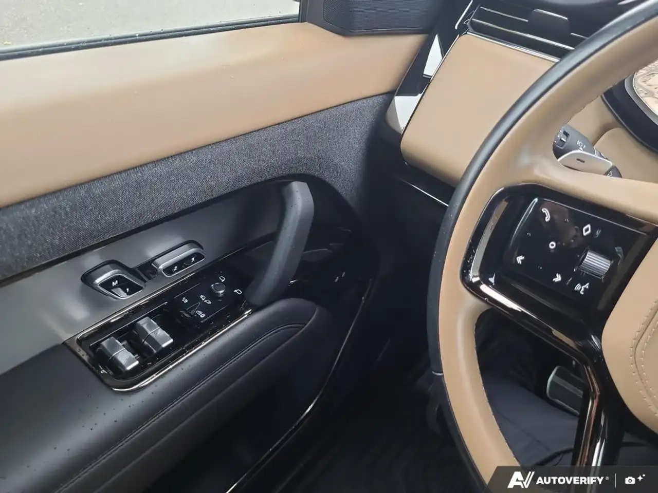 Land Rover Range Rover Sport - Image 16