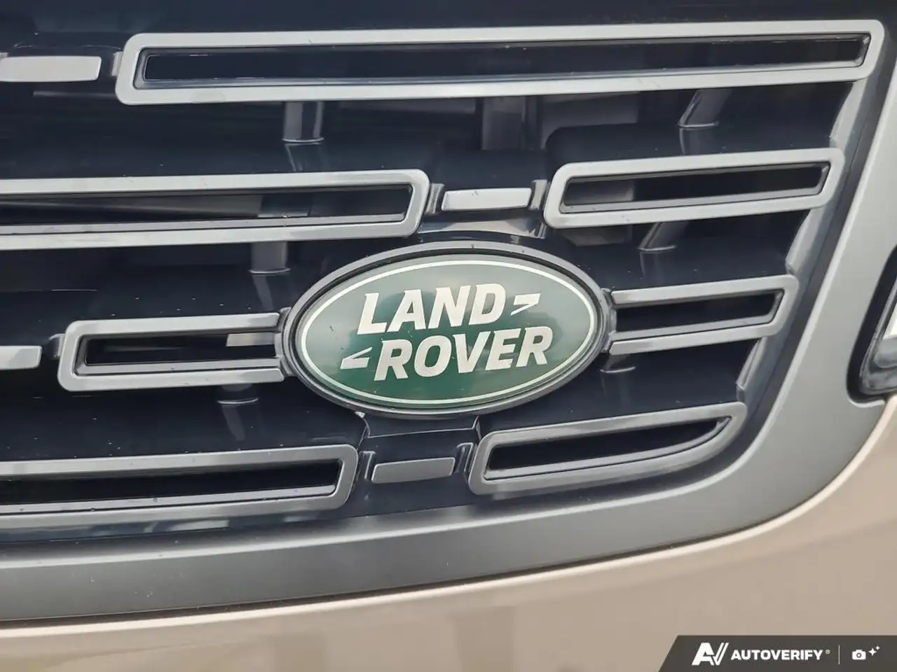 Land Rover Range Rover Sport - Image 8