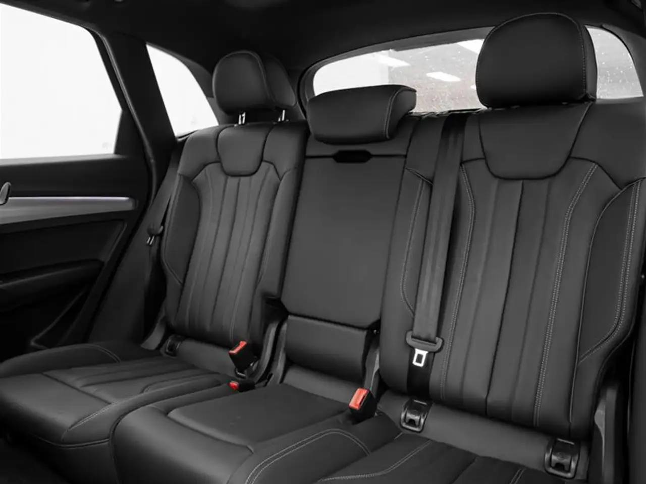 Audi Q5 - Image 8
