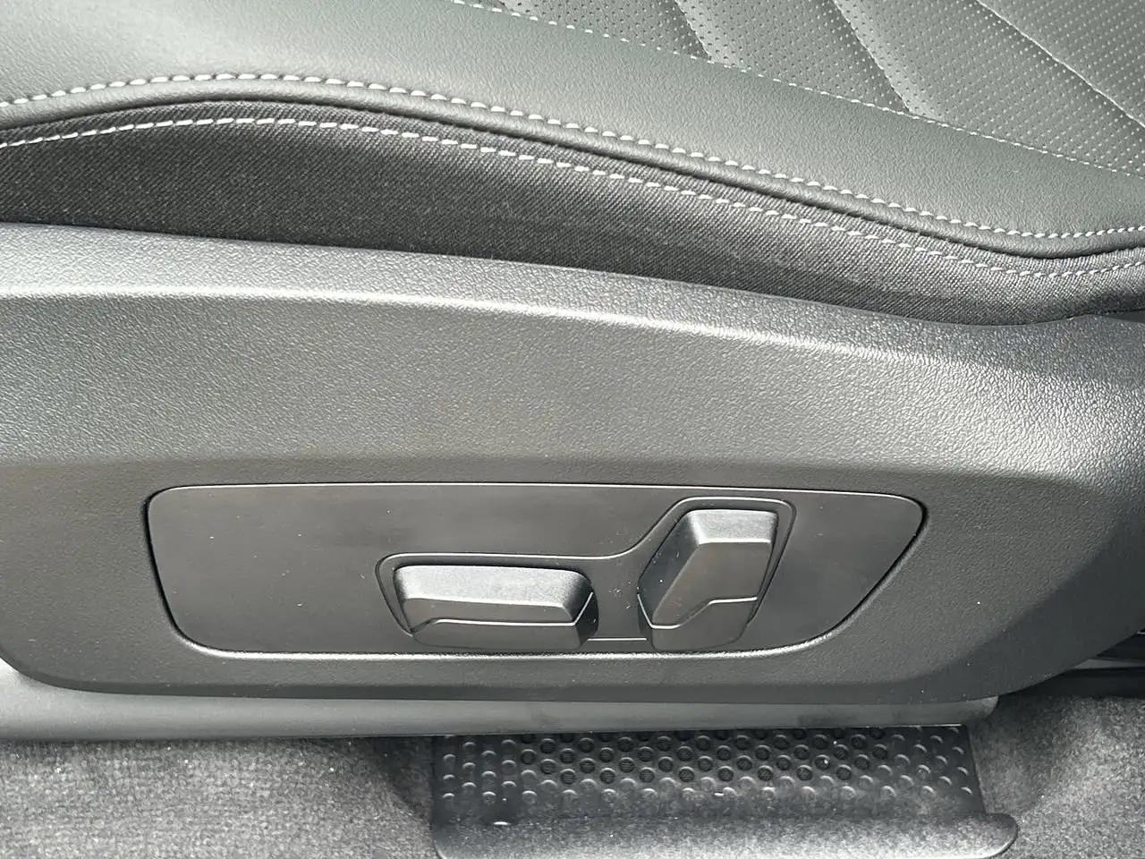 BMW X1 - Image 20